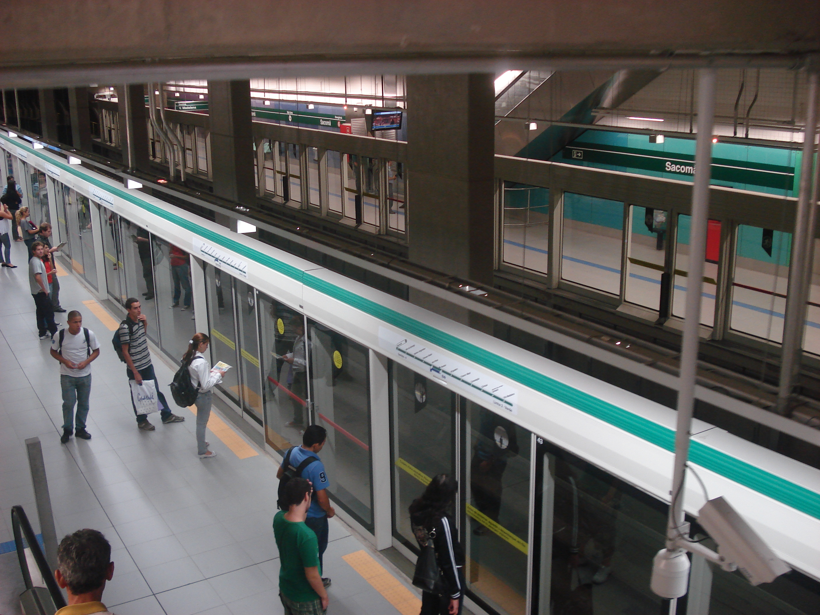 Zbog učestalog seksualnog uznemiravanja, metro u Sao Paolu dobiva posebne vagone za žene?