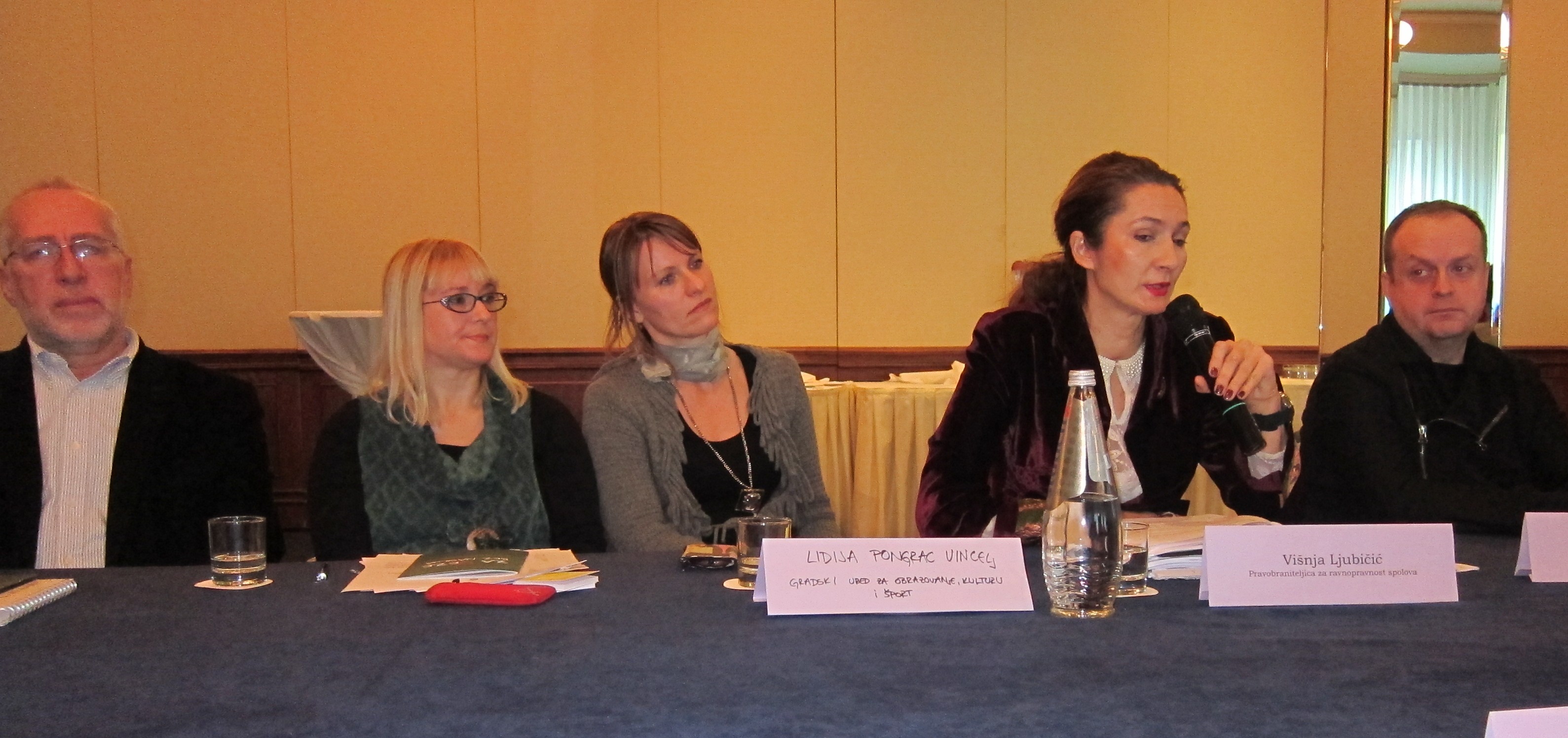 Za veze bez nasilja!