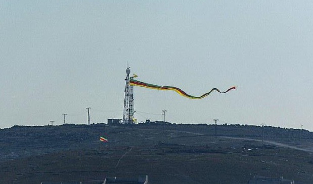 Kobane na korak do oslobođenja: Iznad grada se vijori 75 metara duga zastava u čast paloj borkinji