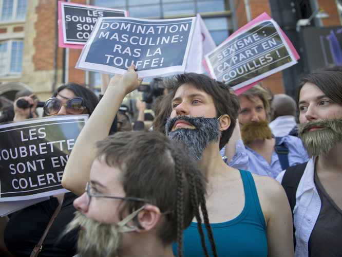 Francuske feministice u borbi protiv mademoiselle