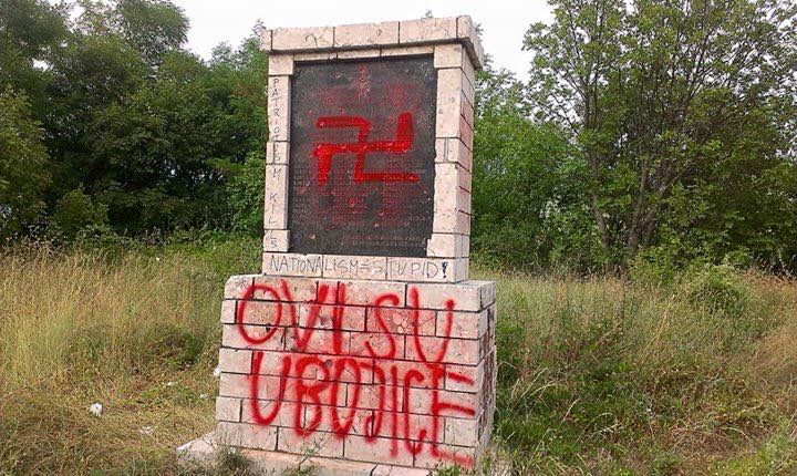 Nakon povratka s fašističkog prosvjeda, ustaše devastirale partizanski spomenik