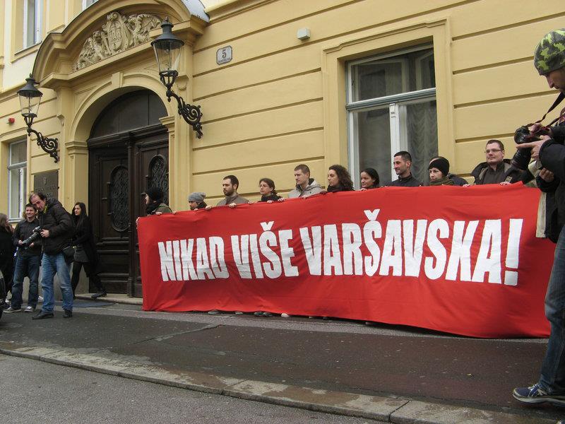 Nikada više Varšavska!