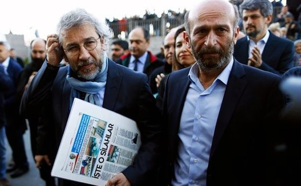 U Turskoj se istodobno sudi sveučilišnim profesorima/cama i novinarima