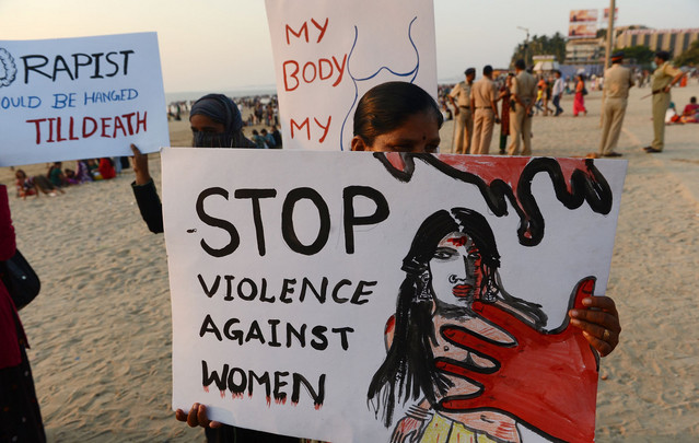 Deseci tisuća žena u Indiji žrtve napada kiselinom
