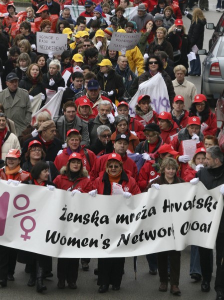 Neostvarena ženska prava – dug države ženama